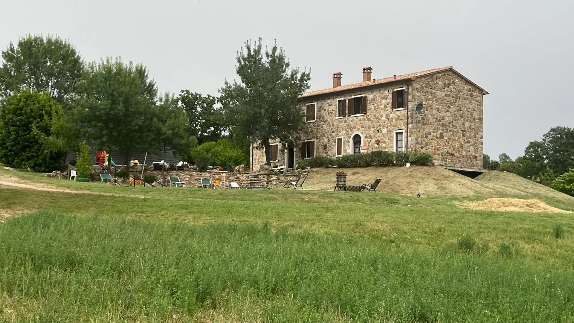 Meriggio Catabbio Farm stay